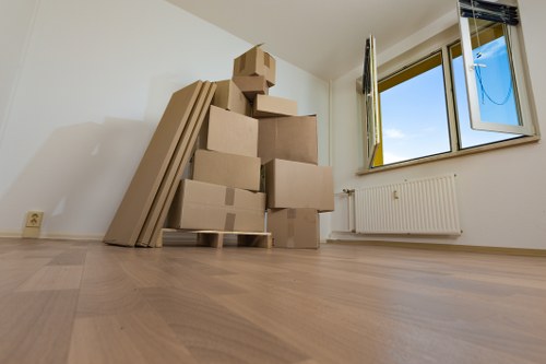 Business relocation checklist and move-day planning for Stoke Newington
