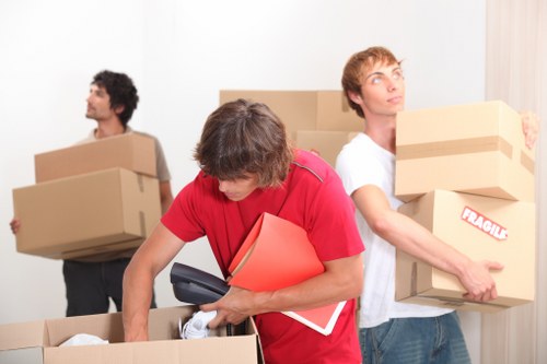 Truck hire for furniture and flat moves in Stoke Newington