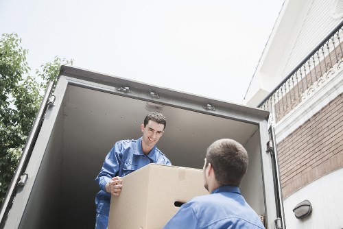 Reliable man with van Stokenewington service for everyday transport